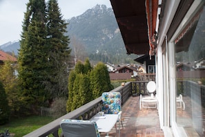 Balkon, Blick nach Westen zum Kramer