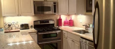 Spacious Kitchen with Lots of Counter Space at eating bar