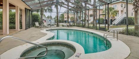 COTTAGE POOL AND SPA