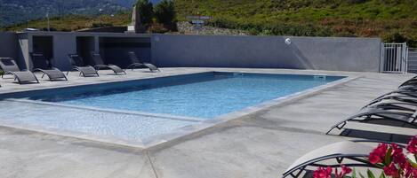 Piscine 7m x 15m