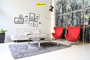Superior condo "Upper Pardo", Lobby - 24 hours front desk.
