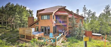 Silverthorne Vacation Rental | 2BR | 2.5BA | 1,200 Sq Ft | Steps Required