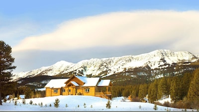 Bridger Bowl Ski Area with Bridger Vista Lodge
