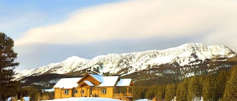 Bridger Bowl Ski Area with Bridger Vista Lodge