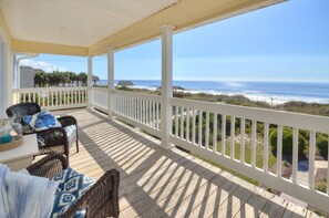 Great deck to sit and watch the ocean