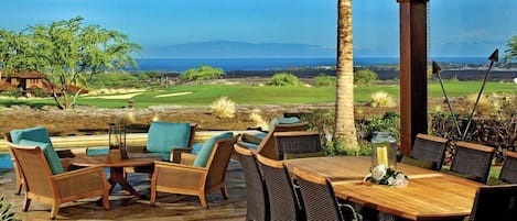 Views of the Pacific Ocean, Haleakala on Maui, 13th green of the Weiskopf.