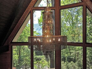 Chandelier w view of Mt Leconte