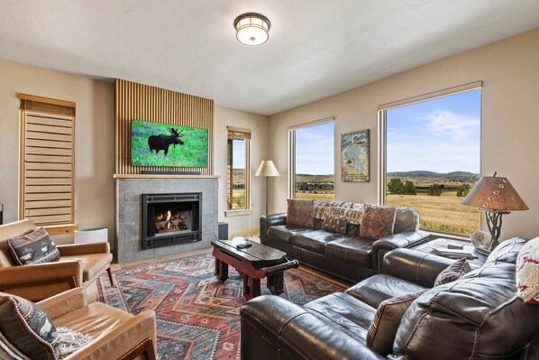 Bear Hollow 5639 by Moose Management
