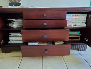 Games, magazines and resources.