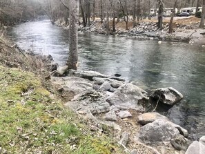 River access from centralized community area.
