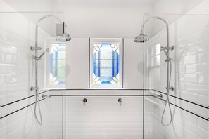 Bathroom 1 - gorgeous double shower with central stained glass window