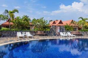 The saltwaterpool