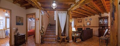 CASA RURAL CON ENCANTO en centro urbano próxima a  pista de esquí, Segovia