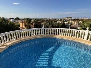 Blick von der Poolterrasse