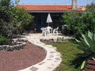 Antigua casa de piedra restaurada 1, en los acantilados, fantásticas vistas