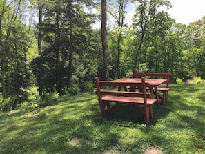 Nothing like dining in the great Catskill Mountain outdoors!