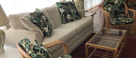 Living room - new tropical theme