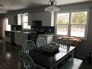 Kitchen Dining Area