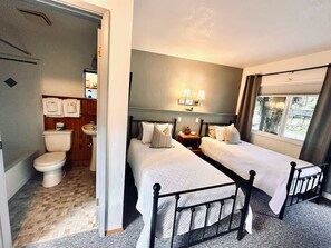 #3 Cape Alava - Emerald Valley Inn