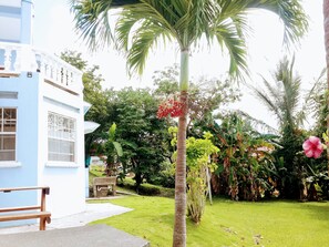Seating and yard