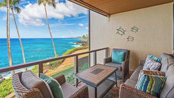 Poipu Makai #E2 - Oceanfront Covered Seating Lanai - Parrish Kauai