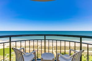 Balcony/Ocean view