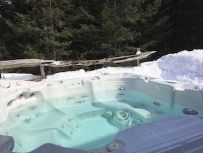 Hot tub accessible year round