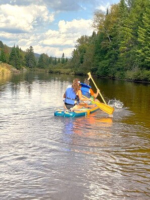 PADDLE BOARD