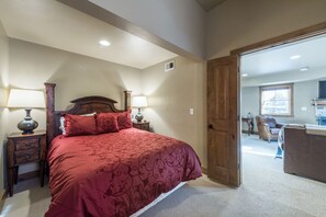 ParkCityResortLodging-JupiterInn10