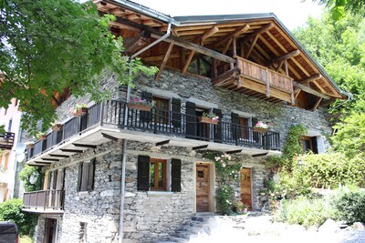 Chalet 350 M2 comfortable for 12 people 