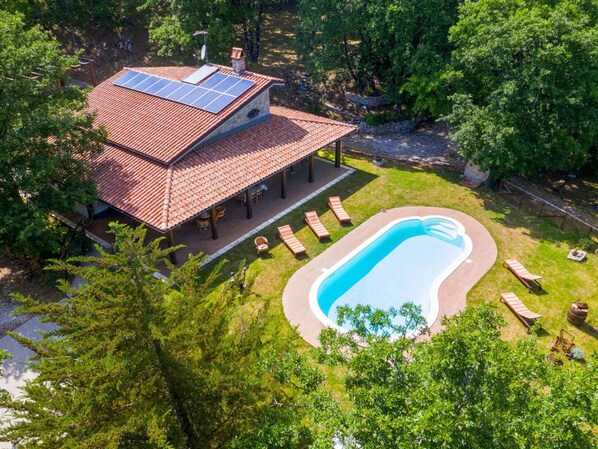 Water, Property, Plant, Nature, Building, Azure, Tree, Swimming Pool, Natural Landscape, Vegetation