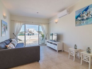 Propriété, Pièce, Meubles, Immobilier, Bâtiment, Design Intérieur, Sol, Maison, Salon, Plafond