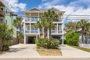 Left Side Townhome on the Second Row!