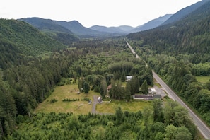 Aerial view of the property's surroundings