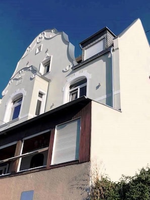VILLA RHEINSTEIN AM SCHLOSS ENGERS