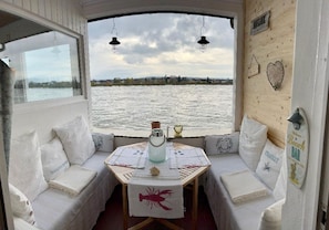 VILLA RHEINSTEIN - Balkon mit traumhaftem Rheinblick (Südausrichtung)