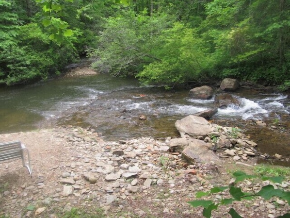 Hiawassee River