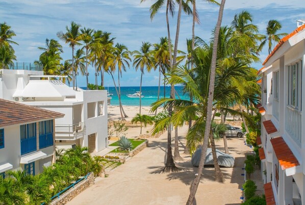 Beautiful Beach View From Balcony! Only 2 Steps Away From The Beach!