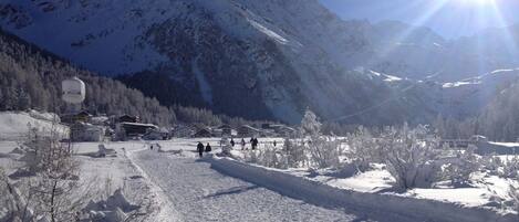 Snow and ski sports