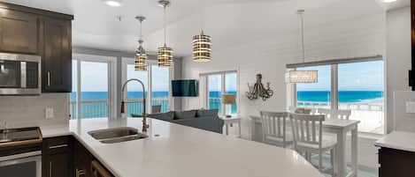 Low Floor 3 Bed, 3 Bath Corner Unit.  The Pearl of PCB!