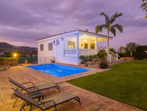 Ideal rural house for families | Cubo's Holiday Homes