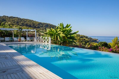 Picture of villa