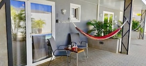 Individual terrace with Relaxing Hammock