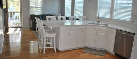 Newly remodeled with beautiful large quartz counter top and stainless appliances