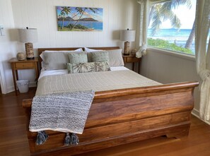 Oceanside bedroom with King bed
