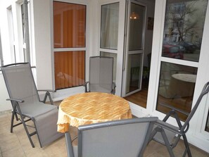 balcony