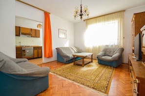 living/bedroom
