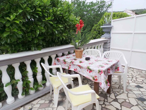 terrace