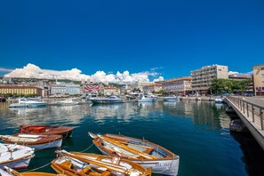 Stadsutsikt från boendet