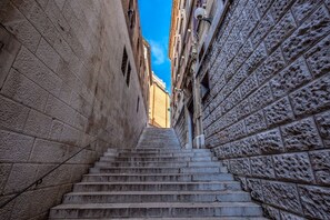Entrada do alojamento